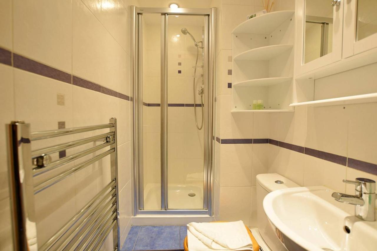 Joivy Classic Apt With Castle Views In Old Town EDI Kültér fotó